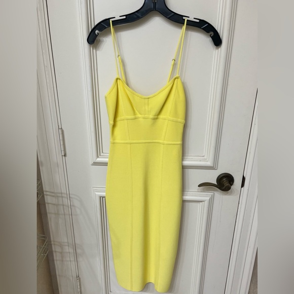 🎉HP🎉BCBG MaxAzria Sweatheart Bodycon Midi Dress S - Picture 3 of 11